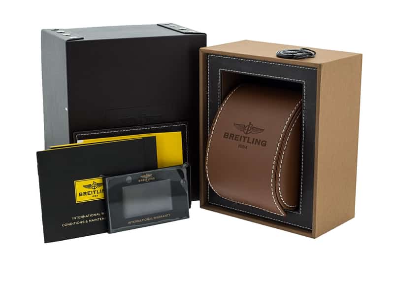 Breitling Super Avenger II A13371